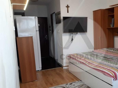 Vand apartament 1 camera Milcov