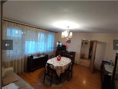 Vanzare Apartament 3 camere Semidecomandat Bld. Obregia