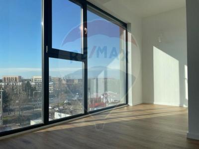 Apartament cu 3 camere de vanzare in zona Sisesti