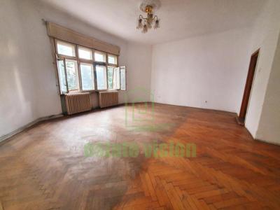 Apartament spatios in vila Calea Victoriei-Luterana