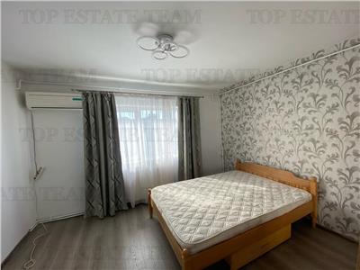 Apartament de vanzare 3 camere Tineretului