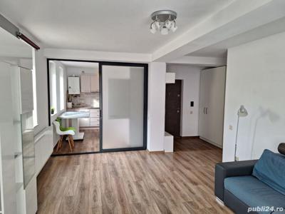 Inchiriez apartament cu 4 camere in complex rezidential, garaj individual, zona Zorilor/Europa