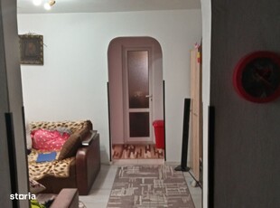 Calea Surii mici- Apartament3 camere- Etaj intermediar- Lift