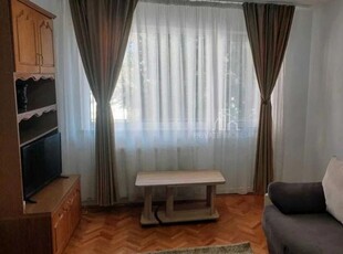 Apartament 2 Camere/ Mobilat si utilat/ Etajul 3/ Semicentral