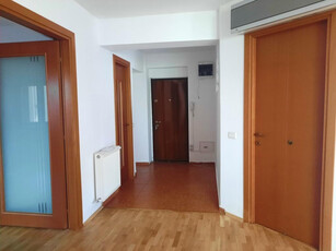 Apartament 4 camere de inchiriat COLENTINA - Bucuresti