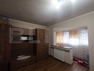 Apartament cu 2 camere, etaj 1, centrală termică, zona Craiovița Nouă