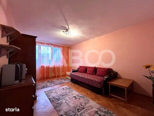 Apartament suprafata utila 49 mp bloc cu lift balcon in zona Rahovei