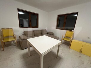 Casă 6 camere, Pet-Friendly, 140 mp în Dezmir