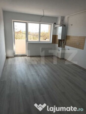 De vanzare apartament 2 camere Sanpetru