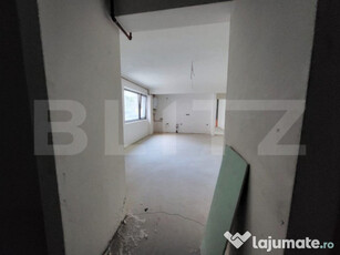 Apartament cu 2 camere, zona Pod Ira