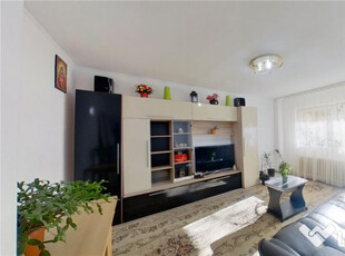 Exploreaza Virtual! Apartament 3 camere decomandat, zona Rac