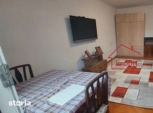 Oferim spre achizitie apartament cu 2 camere, central, zona 21 Decembr