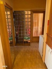 Bistrita, zona Han - vanzare apartament 3 camere, mobilat