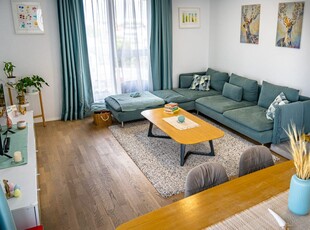 VANZARE APARTAMENT SUPERB ,ZONA OMV-PIPERA!