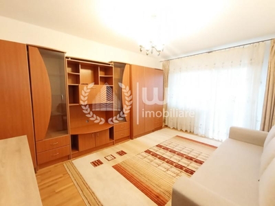 Apartament 2 camere | Decomandat | Etaj intermediar | Zona Pod Marasti