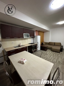 Apartament 3 camere - centrală - utilități incluse în preț