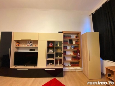 Apartament cu 2 camere decomandat ultracentral