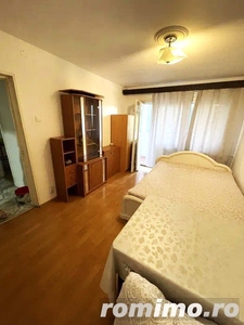 Apartament cu 3 camere de Ä«nchiriat Ä«n Vlaicu Arad.