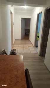 Apartament 3 camere, 66 mp utili, zona Piata Cug