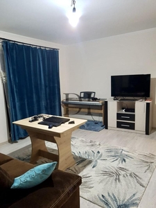 Apartament la cheie | etaj intermediar | Zona Florilor