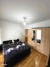 Apartament cu 3 camere zona Centrala