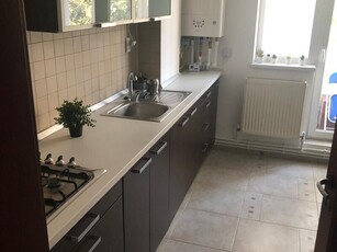 Apartament 2 camere Calea Calarasilor, metrou Muncii