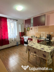 Apartament 2 camere open space in zona Cora