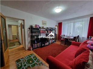 Apartament 2 camere Sebastian strada Vedea