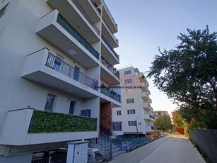 Apartament 2 camere Sector 4