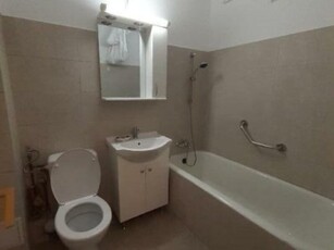 Apartament 2 camere Vatra Luminoasa, bloc stradal