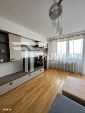 Apartament cu 3 camere situat pe Bulevardul Independentei