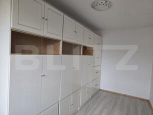 Apartament de vanzare cu 3 camere