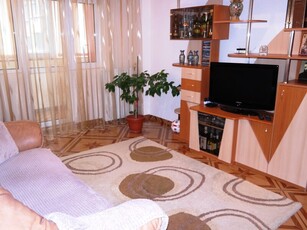 Apartament 3 camere Berceni, semistradal, 5min metrou