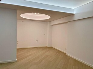 Apartament 3 camere / Cortina North