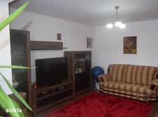 Apartament 3 Camere, Decomandat, Amenajat Modern, Zona Super