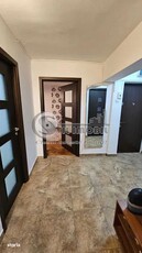 Apartament 2 camere Calea Bucuresti decomandat(Loc de parcare)