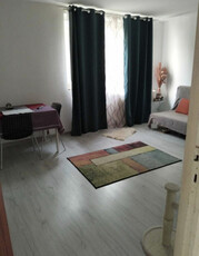 Apartament 4 camere decomandat