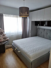 Apartament cu 2 camere decomandate Zona Marasesti