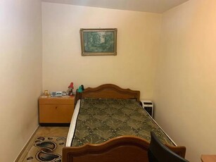 Apartament cu 2 camere, etaj 1/4, zona Alexandru cel Bun