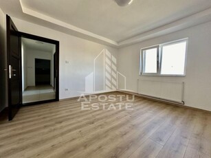 Apartament cu 2 camere, etaj 1, pod propriu, la asfalt, Giroc