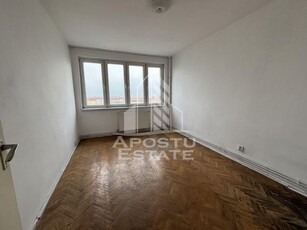 Apartament cu 2 camere in Sagului, etaj intermediar, centrala prorprie