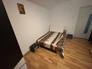 Apartament cu 2 camere - zona Podu de Fier