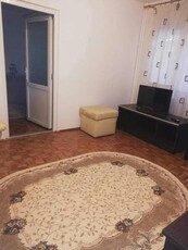 Apartament cu 2 camere - zona Podu Ros - Liceul D. Cantemir