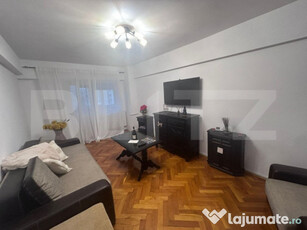 Apartament cu 3 camere, 100 mp, decomandat, Calea Bucuresti