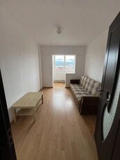 Apartament cu 3 camere