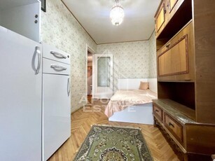 Apartament cu 3 camere, bloc izolat, acoperis din tigla, Girocului