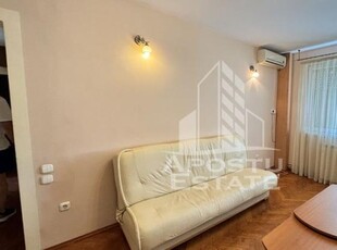 Apartament cu 3 camere, centrala proprie, Complexul Studentesc