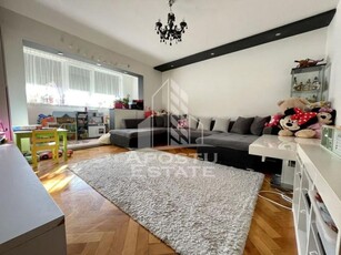 Apartament cu 3 camere, centrala proprie, zona Girocului