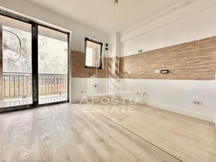 Apartament cu 3 camere etaj intermediar zona benzinariei Eso