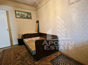 Apartament cu 3 camere